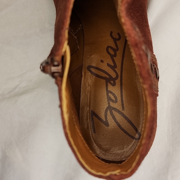 Boho Ginger Suede Ankle Boots - Picture 6 of 8